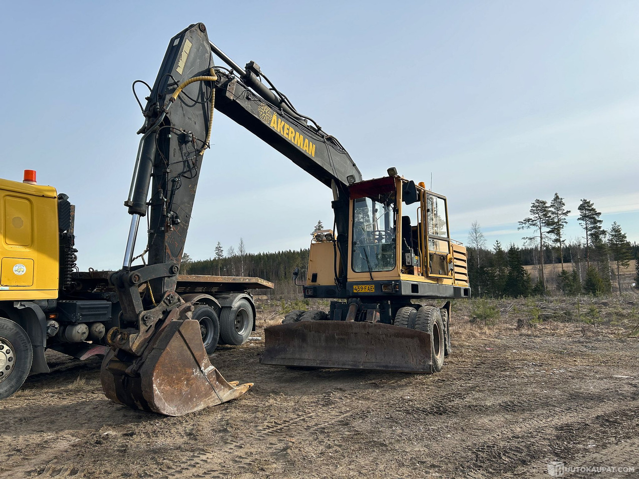 Åkerman H7 MC Pyörällustainen kaivinkone etupuskulevyllä, 1991, Kruunupyy - Wheel excavator: picture 3 Åkerman H7 MC Pyörällustainen kaivinkone etupuskulevyllä, 1991, Kruunupyy - Wheel excavator: picture 3