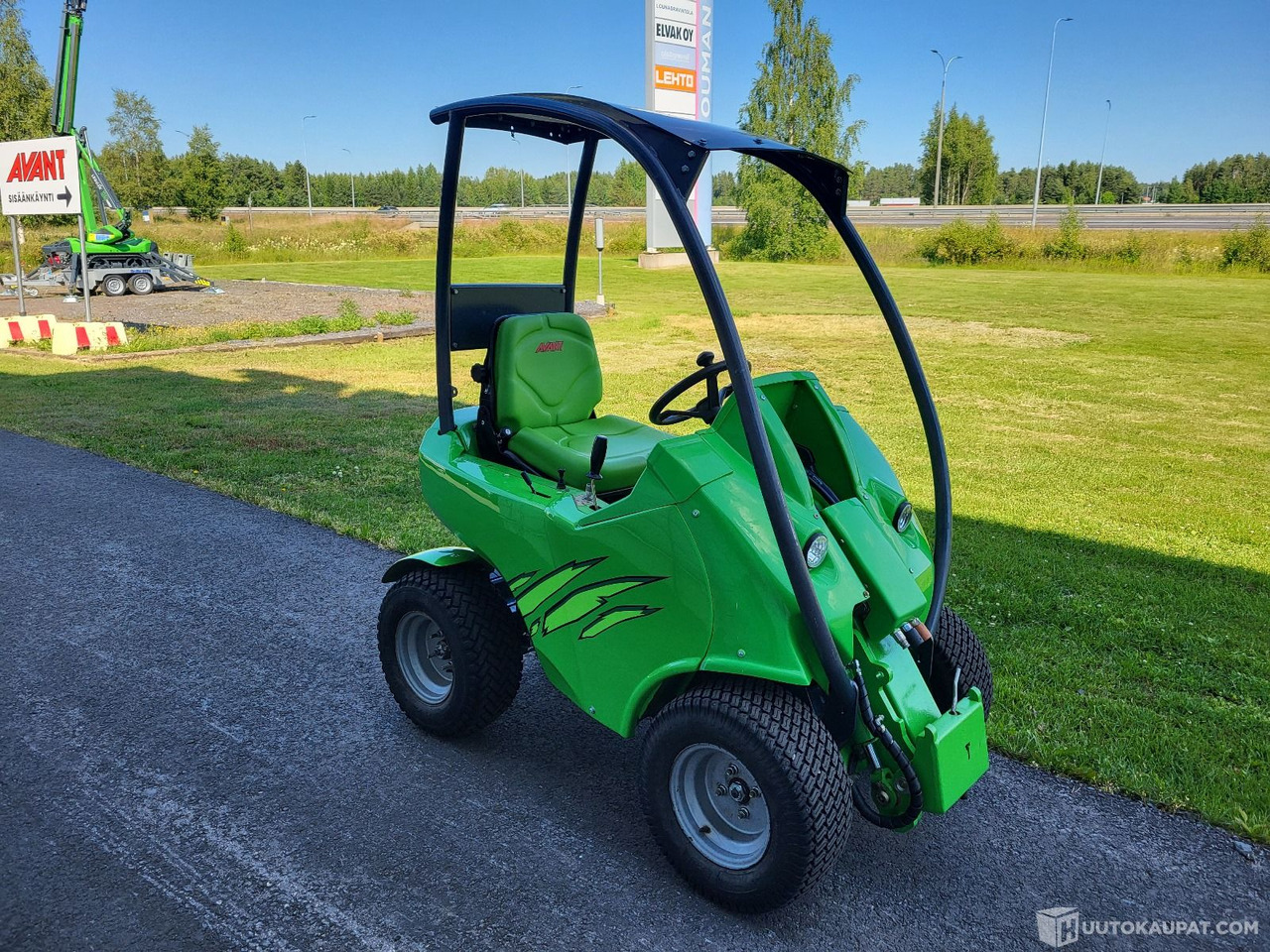Avant 220, 2006 MTK25, Kempele - Compact loader: picture 3 Avant 220, 2006 MTK25, Kempele - Compact loader: picture 3
