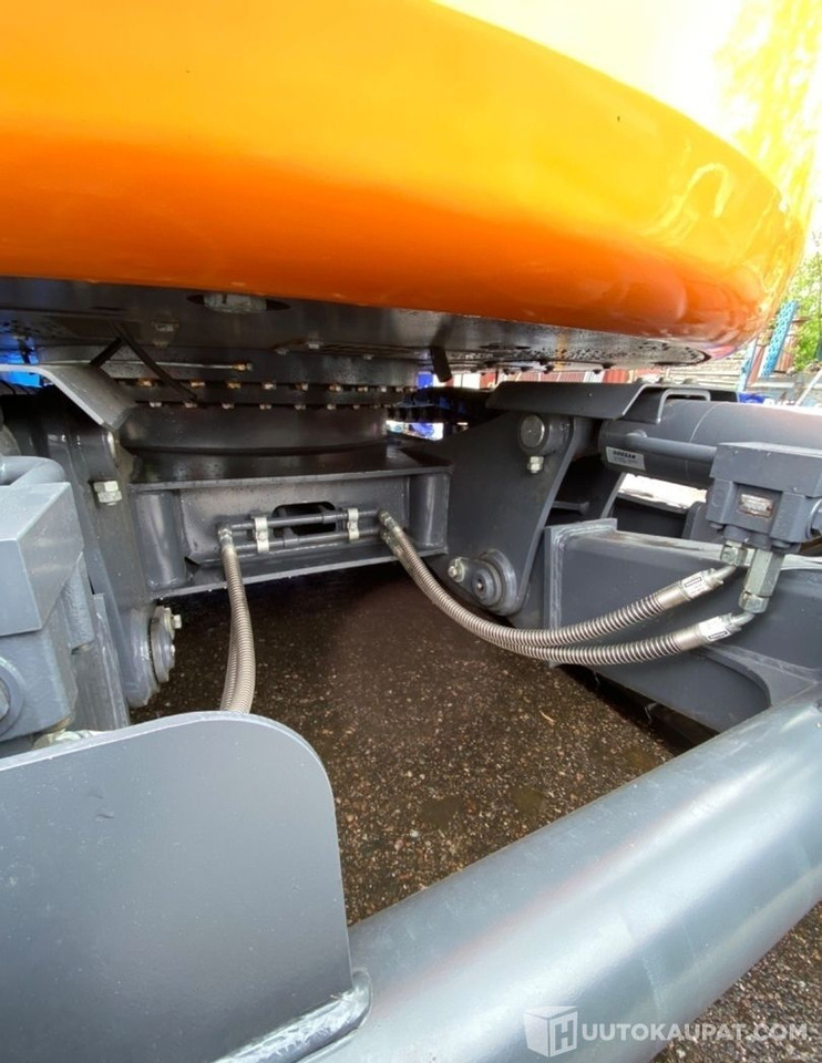 Doosan DX 140LCR-5, 2021, SMP-rototilt, puskulevy, rasvari, koura, 1 kauha, Stage5, Helsinki - Crawler excavator: picture 3 Doosan DX 140LCR-5, 2021, SMP-rototilt, puskulevy, rasvari, koura, 1 kauha, Stage5, Helsinki - Crawler excavator: picture 3