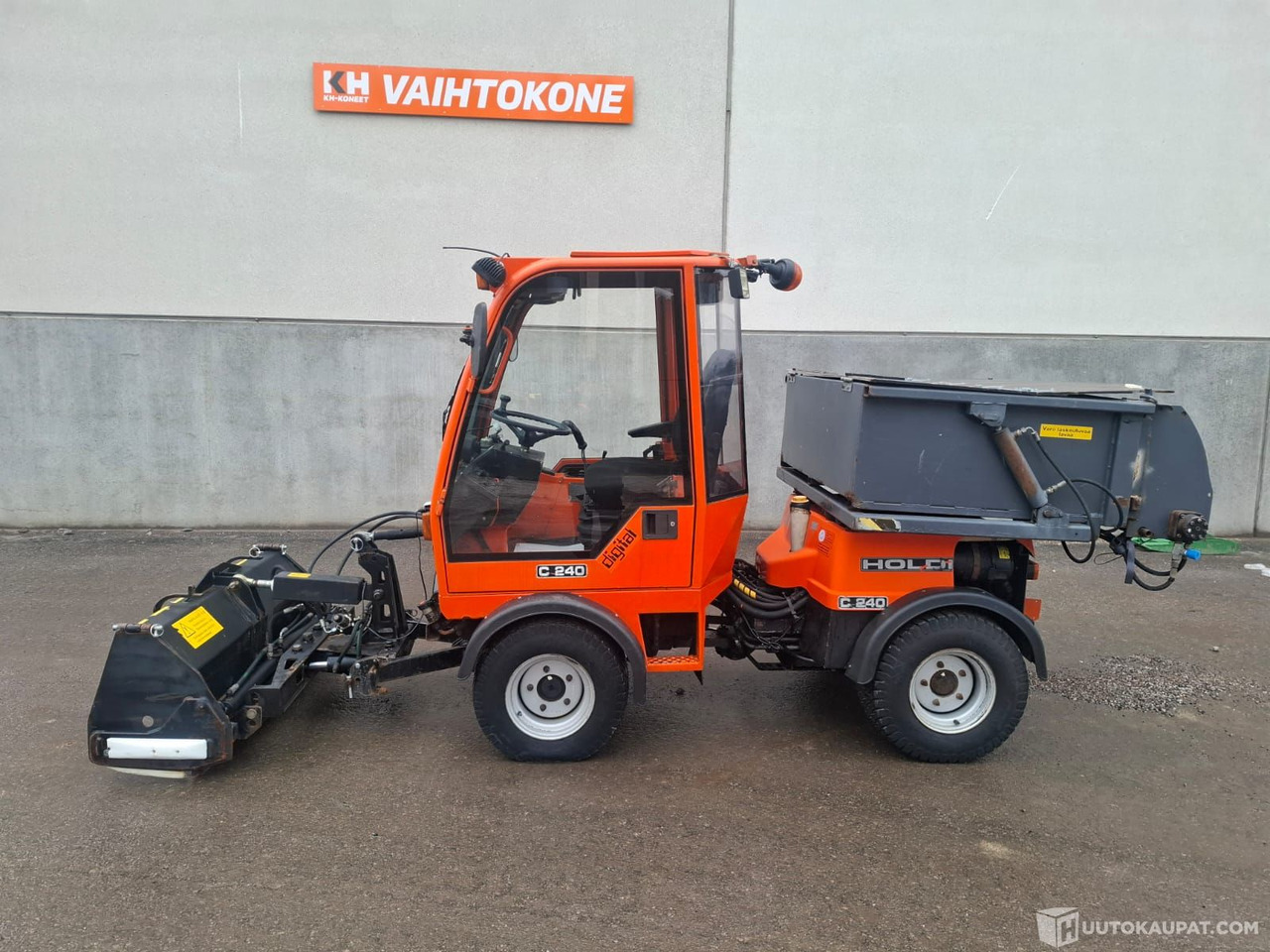 Holder C 240, 1999, Kiinteistötraktori, Sis alv 25,5%, Nurmijärvi - Snow removal vehicle: picture 1 Holder C 240, 1999, Kiinteistötraktori, Sis alv 25,5%, Nurmijärvi - Snow removal vehicle: picture 1