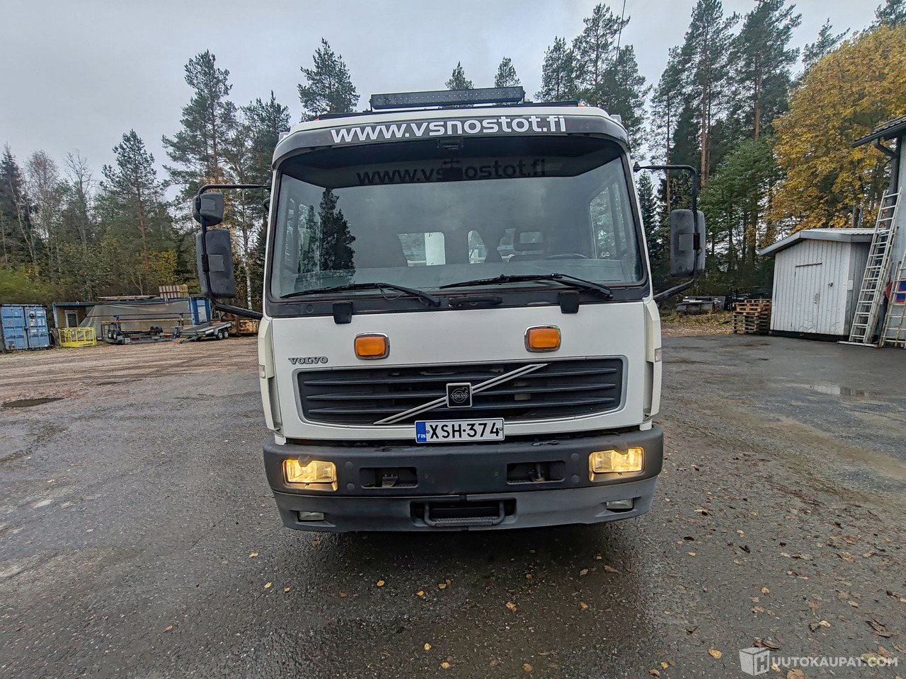 Volvo FL6 nostokoriauto, 2004, Kurikka - Truck mounted aerial platform: picture 3 Volvo FL6 nostokoriauto, 2004, Kurikka - Truck mounted aerial platform: picture 3