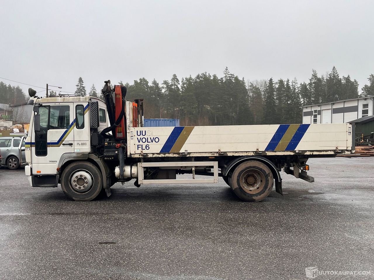 Volvo FL612-FL6H-42R/400, kuorma-auto nosturilla, 2001, Rusko - Dropside/ Flatbed truck, Crane truck: picture 5 Volvo FL612-FL6H-42R/400, kuorma-auto nosturilla, 2001, Rusko - Dropside/ Flatbed truck, Crane truck: picture 5