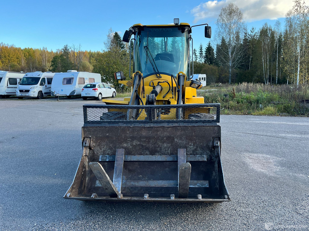 Volvo L35B Pro, pyöräkuormaaja avattavalla kauhalla ja piikeillä, 2005, Vihti - Wheel loader: picture 5 Volvo L35B Pro, pyöräkuormaaja avattavalla kauhalla ja piikeillä, 2005, Vihti - Wheel loader: picture 5