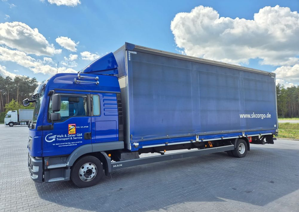 MAN TGL 12.250 2019 BURTO FIRANA + winda 8.4m z Niemiec / TOP STAN / OKAZJA / firanka / automat / - Curtainsider truck: picture 2 MAN TGL 12.250 2019 BURTO FIRANA + winda 8.4m z Niemiec / TOP STAN / OKAZJA / firanka / automat / - Curtainsider truck: picture 2