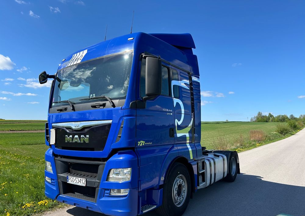 MAN TGS 18.440 NAUKA JAZDY ELKA AUTOMAT 4x2 STANDARD 315/70r22.5 SUPER STAN TGX 470 460 420 430 500 510 400 360 410 - Tractor unit: picture 4 MAN TGS 18.440 NAUKA JAZDY ELKA AUTOMAT 4x2 STANDARD 315/70r22.5 SUPER STAN TGX 470 460 420 430 500 510 400 360 410 - Tractor unit: picture 4