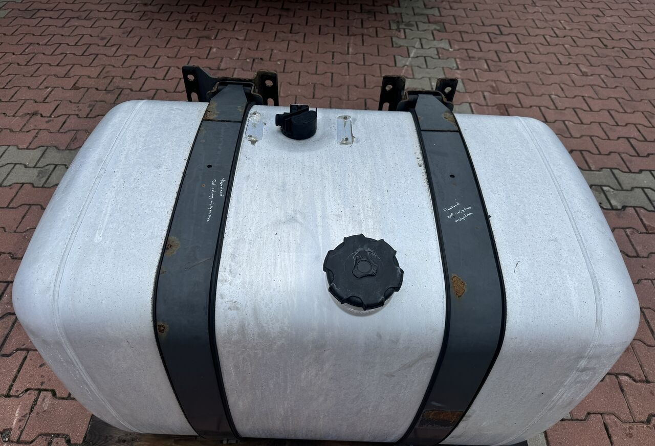 Mercedes-Benz ACTROS MP 430L   Mercedes-Benz ACTROS MP 4 truck - Fuel tank for Truck: picture 1 Mercedes-Benz ACTROS MP 430L   Mercedes-Benz ACTROS MP 4 truck - Fuel tank for Truck: picture 1