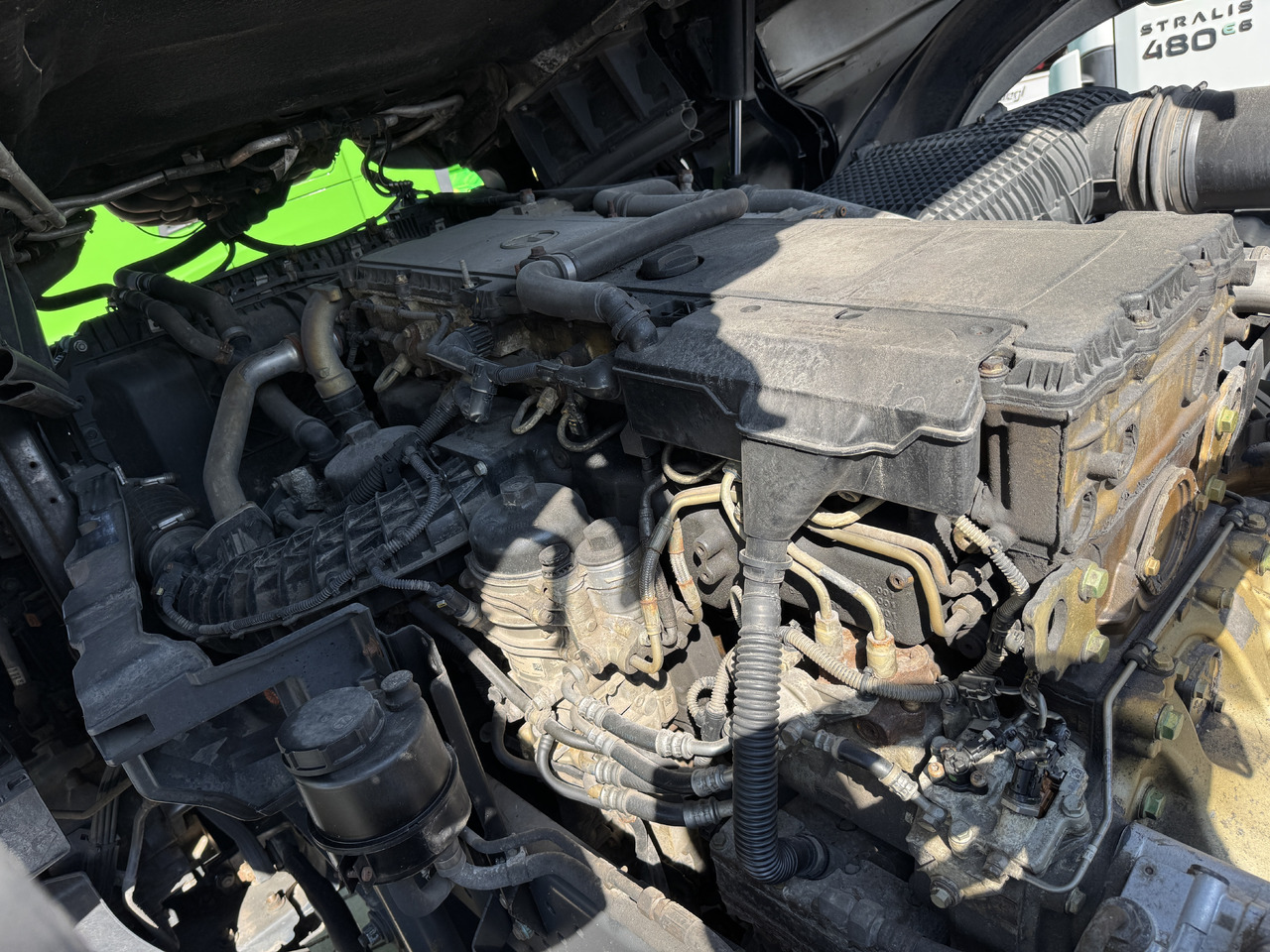 Mercedes-Benz Actros MP 4 OM471LA truck - Engine for Truck: picture 2 Mercedes-Benz Actros MP 4 OM471LA truck - Engine for Truck: picture 2