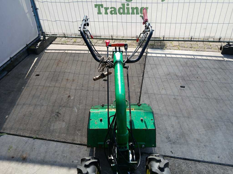 Compact tractor Ferrari 307: picture 10 Compact tractor Ferrari 307: picture 10