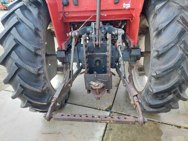 Shibaura SP 5040 - Farm tractor: picture 5 Shibaura SP 5040 - Farm tractor: picture 5