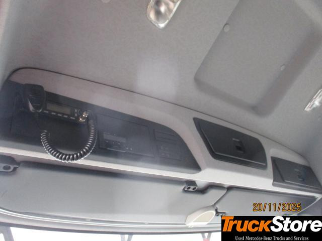 Garbage truck for transportation of garbage Mercedes-Benz Antos 2540: picture 8 Garbage truck for transportation of garbage Mercedes-Benz Antos 2540: picture 8