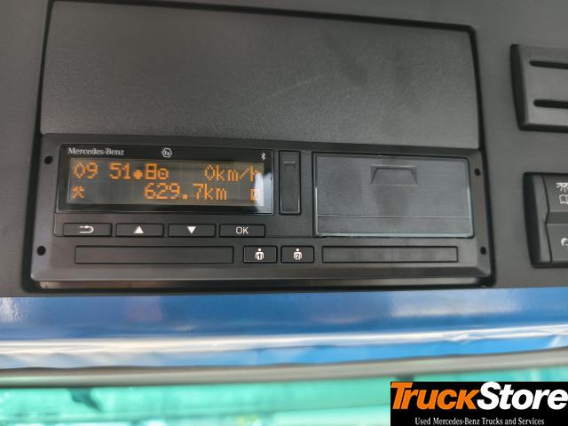 Mercedes-Benz Arocs 4148 B - Concrete mixer truck: picture 3 Mercedes-Benz Arocs 4148 B - Concrete mixer truck: picture 3