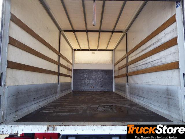 Mercedes-Benz Atego 818 L - Flatbed van: picture 3 Mercedes-Benz Atego 818 L - Flatbed van: picture 3
