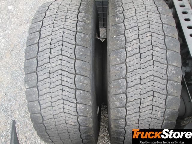 Tractor unit Mercedes-Benz Actros 1845 LS nRL: picture 7