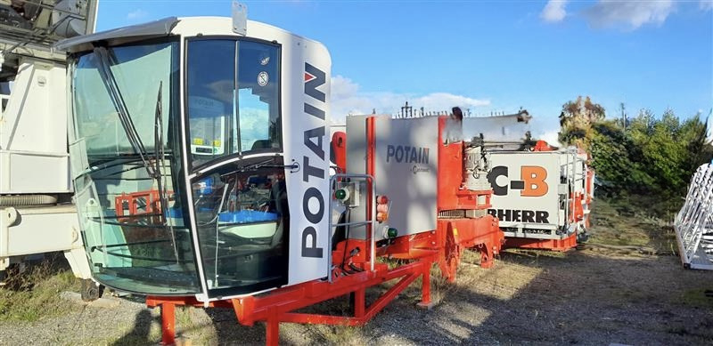 POTAIN MR295 - Tower crane: picture 1 POTAIN MR295 - Tower crane: picture 1