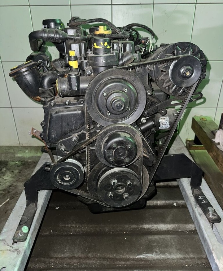 Deutz TCD 2.9 L4 Deutz 2.9 TCD L4 - Engine for Excavator: picture 1 Deutz TCD 2.9 L4 Deutz 2.9 TCD L4 - Engine for Excavator: picture 1