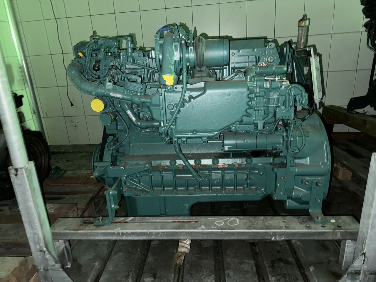 Volvo D6J rok 2018 - Engine for Excavator: picture 2 Volvo D6J rok 2018 - Engine for Excavator: picture 2