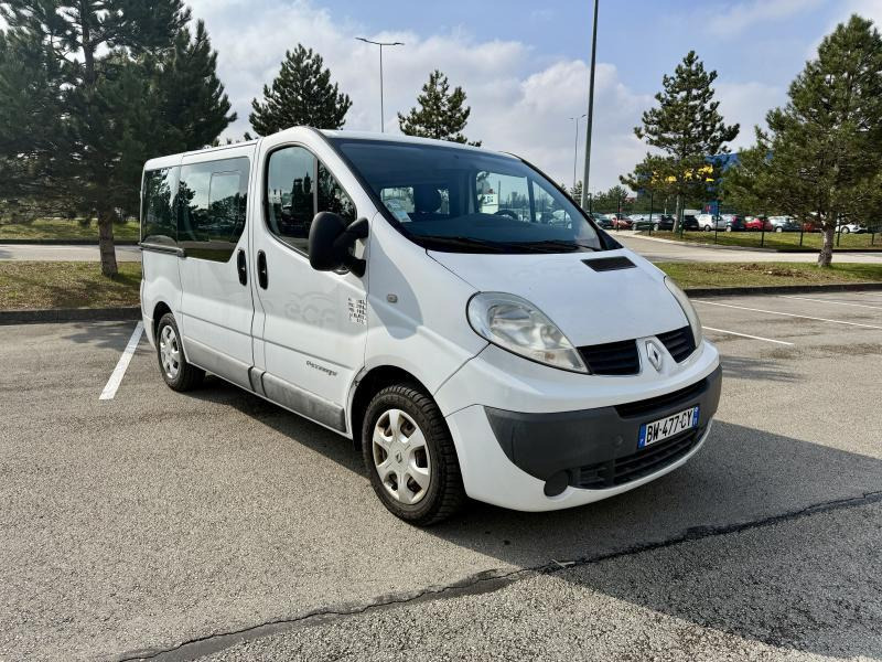 Renault Trafic - Passenger van: picture 4 Renault Trafic - Passenger van: picture 4