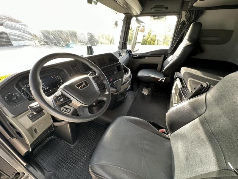 Tractor unit MAN TGX 18.470: picture 7