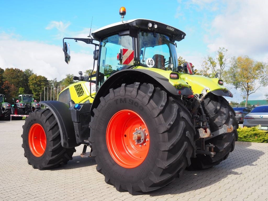 Claas Axion 810 Cmatic - Farm tractor: picture 2 Claas Axion 810 Cmatic - Farm tractor: picture 2
