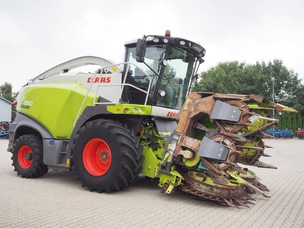Claas Jaguar 850 4x4 + Orbis 600 SD - Forage harvester: picture 4 Claas Jaguar 850 4x4 + Orbis 600 SD - Forage harvester: picture 4