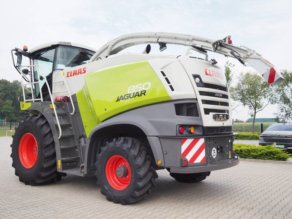 Claas Jaguar 850 4x4 - Forage harvester: picture 2 Claas Jaguar 850 4x4 - Forage harvester: picture 2