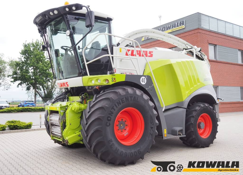 Claas Jaguar 940 4WD - Forage harvester: picture 1 Claas Jaguar 940 4WD - Forage harvester: picture 1
