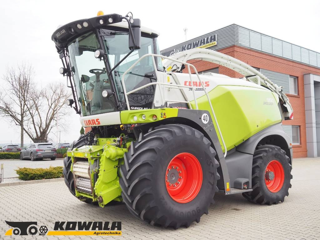 Claas Jaguar 950 4x4 - Forage harvester: picture 1 Claas Jaguar 950 4x4 - Forage harvester: picture 1