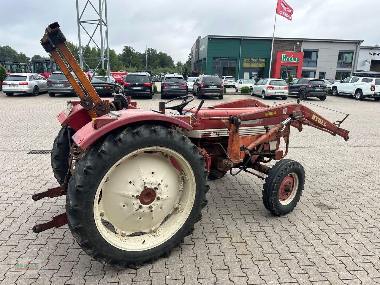 Case IH 353 S - Farm tractor: picture 4 Case IH 353 S - Farm tractor: picture 4