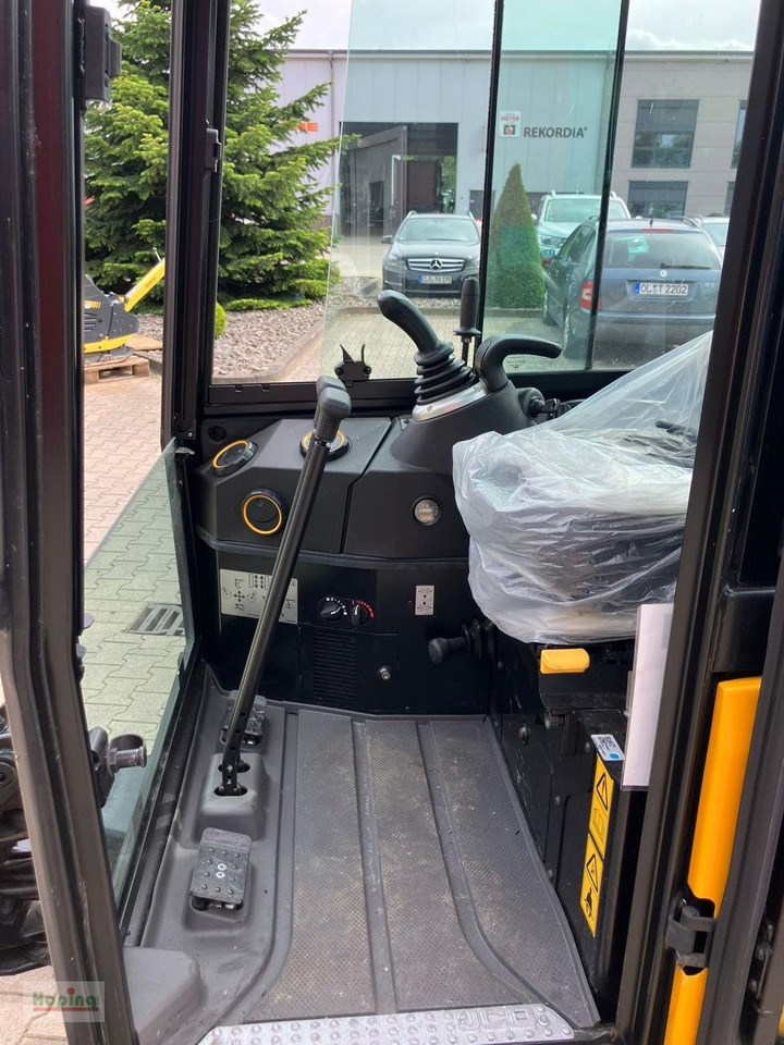 JCB 16C-1 - Mini excavator: picture 4 JCB 16C-1 - Mini excavator: picture 4