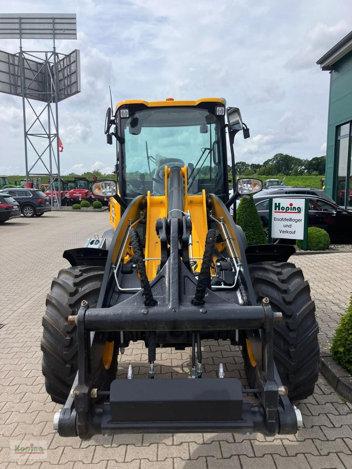 JCB 409 - Wheel loader: picture 2 JCB 409 - Wheel loader: picture 2