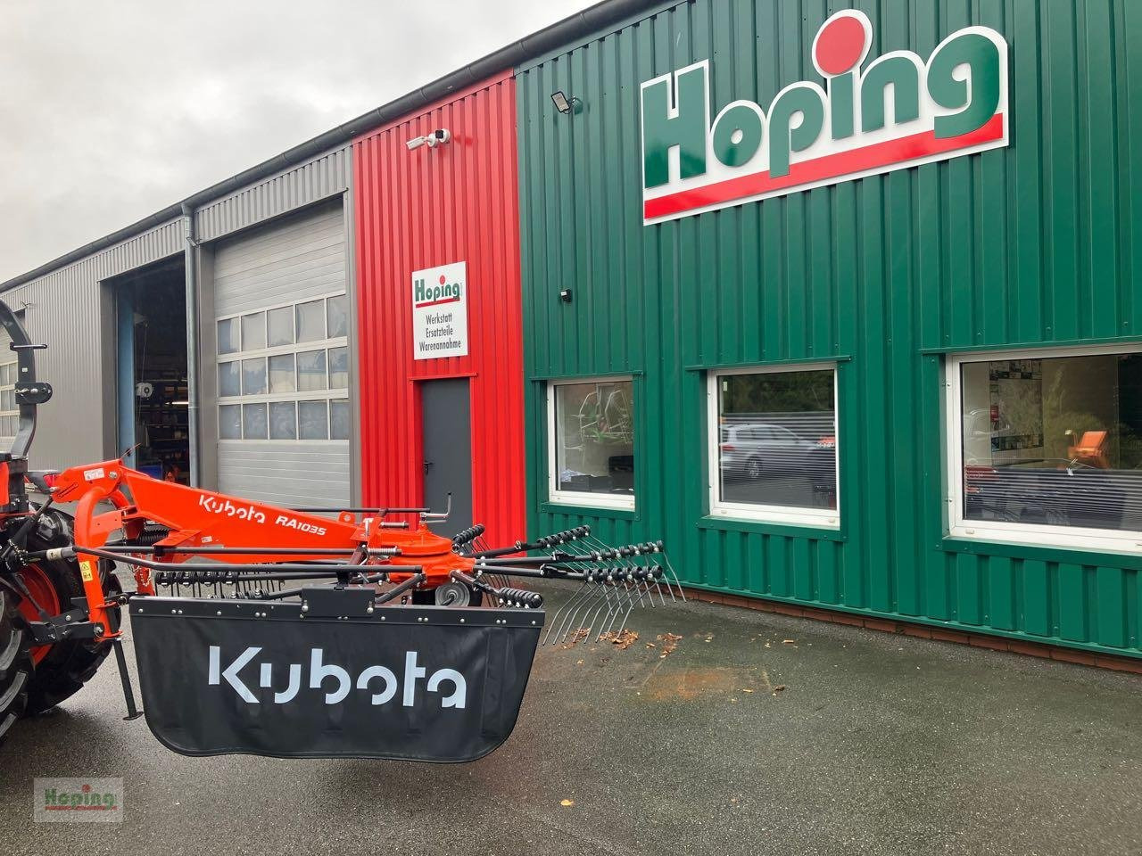 Kubota RA1035 - Tedder/ Rake: picture 1 Kubota RA1035 - Tedder/ Rake: picture 1