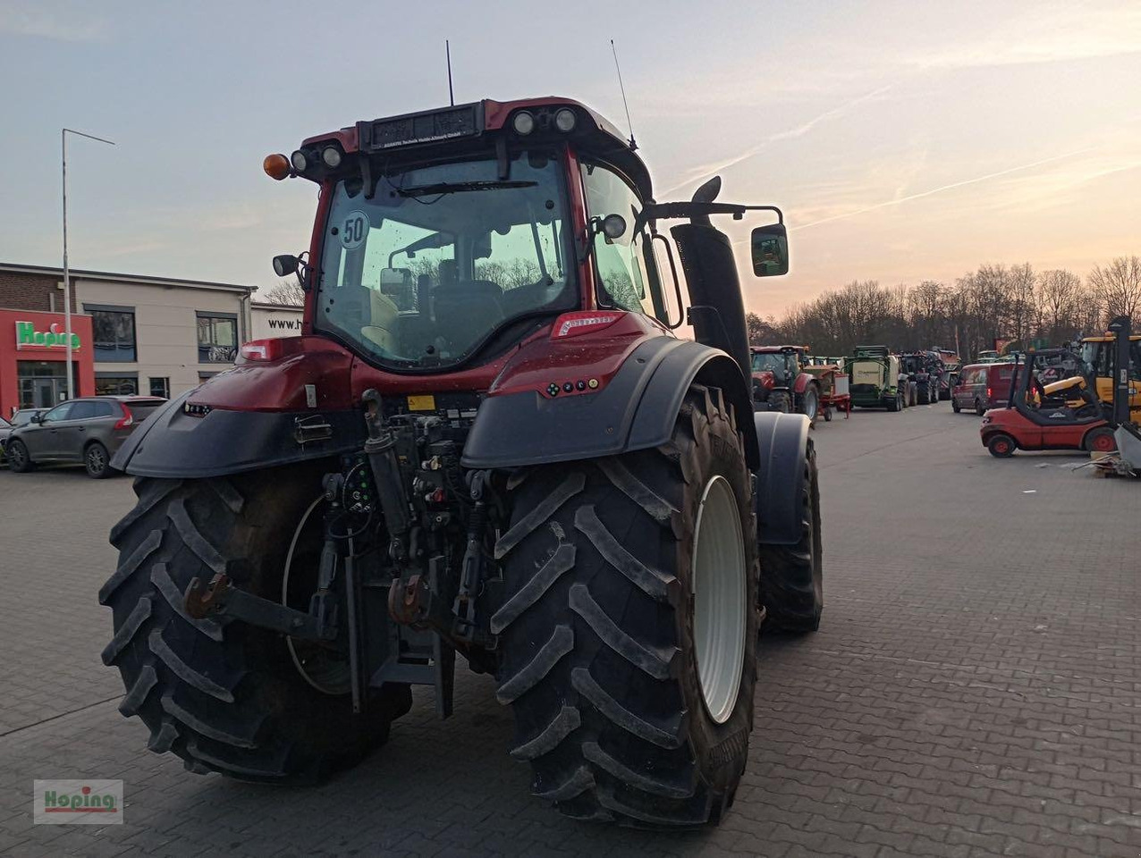 Valtra T 154 V - Farm tractor: picture 3 Valtra T 154 V - Farm tractor: picture 3