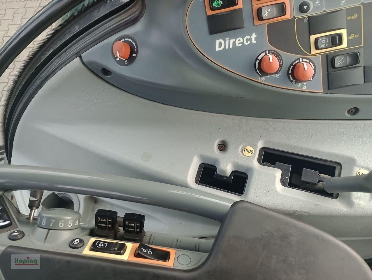 Farm tractor Valtra T203 D: picture 18