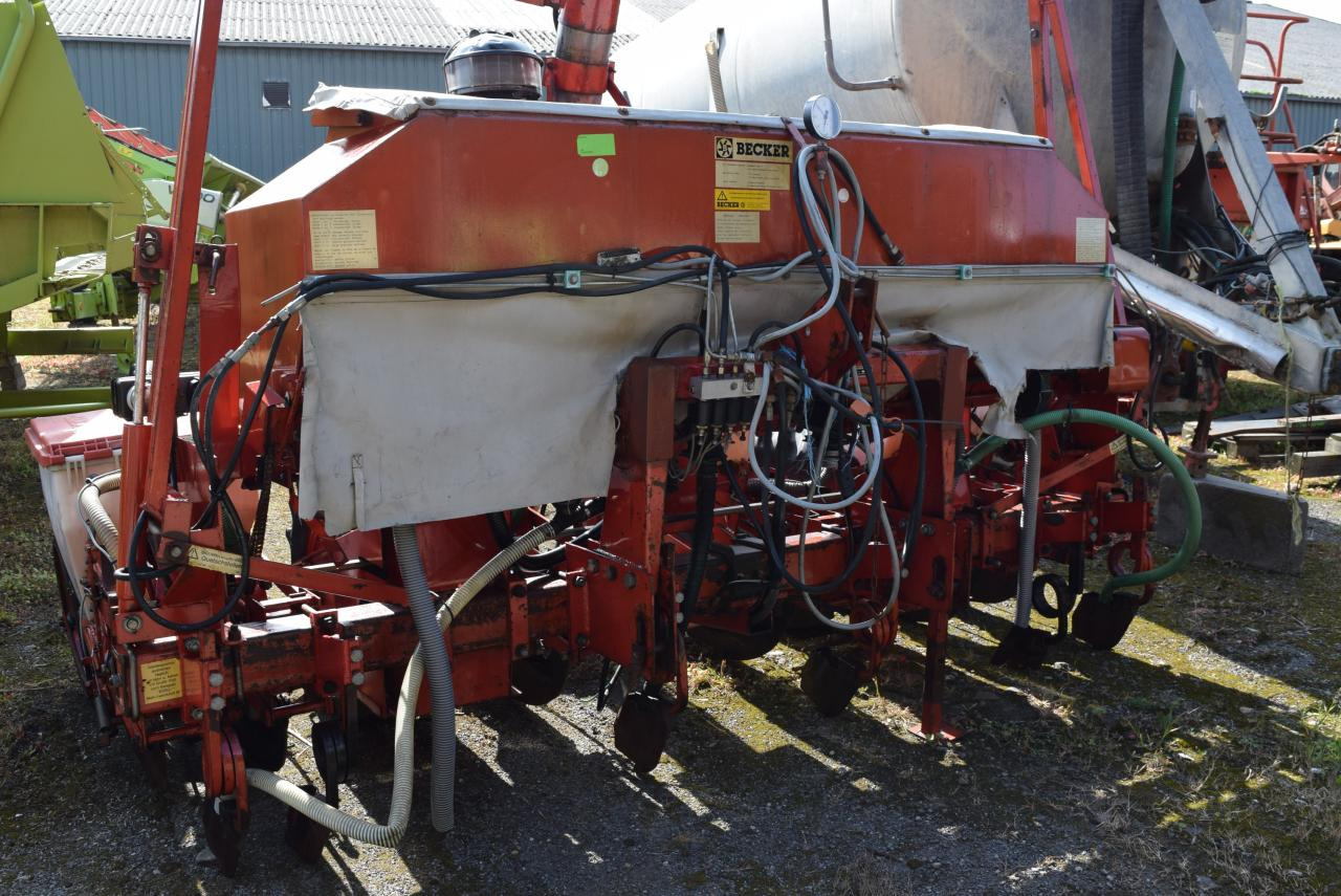 Becker AEROMAT T6Z - Precision sowing machine: picture 1 Becker AEROMAT T6Z - Precision sowing machine: picture 1