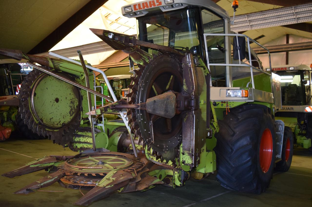 CLAAS Jaguar 820 - Forage harvester: picture 4 CLAAS Jaguar 820 - Forage harvester: picture 4