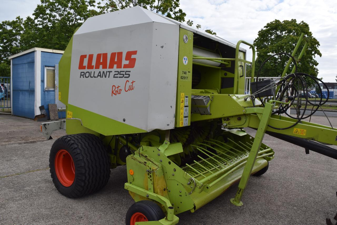 CLAAS Rollant 255 RC - Round baler: picture 2 CLAAS Rollant 255 RC - Round baler: picture 2