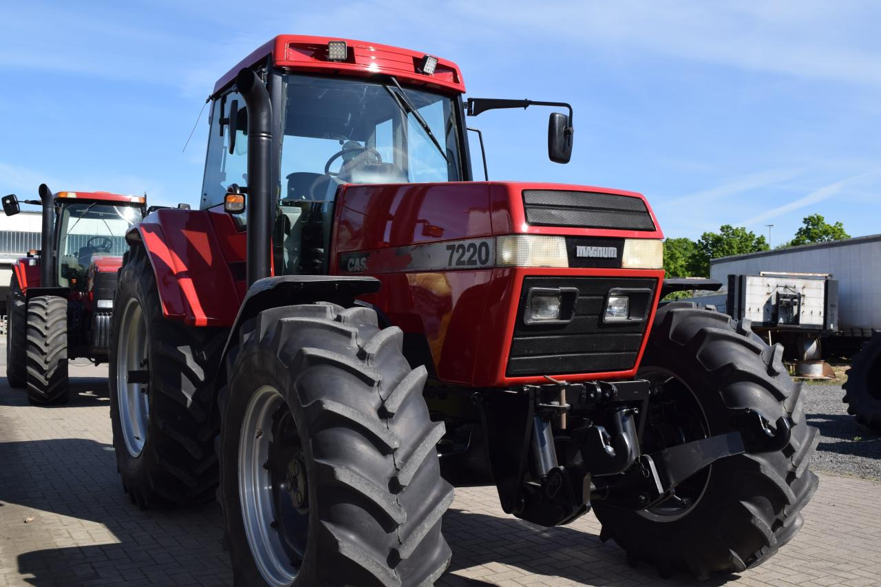 Case-IH 7220 Magnum - Farm tractor: picture 4 Case-IH 7220 Magnum - Farm tractor: picture 4