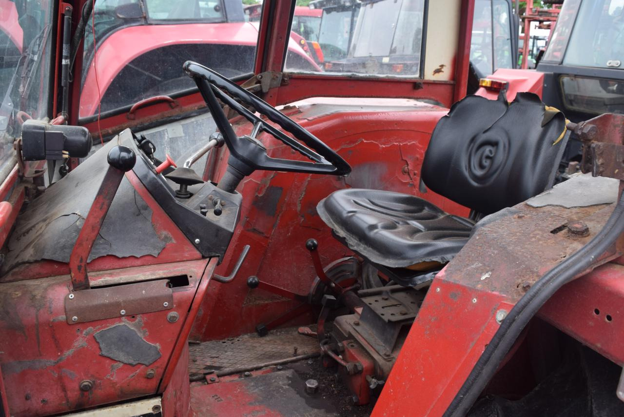 Case-IH 844 A/S - Farm tractor: picture 5 Case-IH 844 A/S - Farm tractor: picture 5