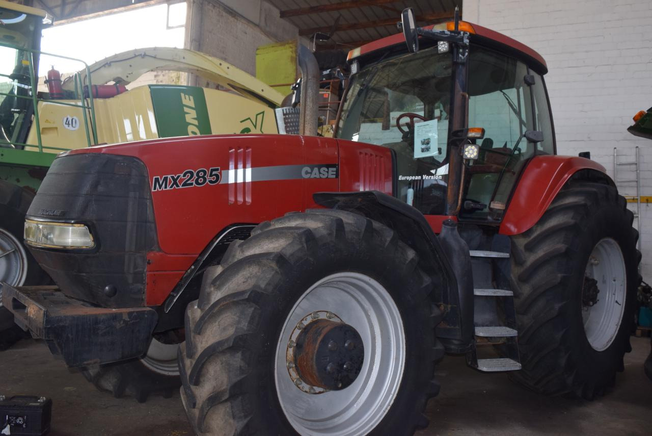 Case-IH MX 285 Magnum - Farm tractor: picture 2 Case-IH MX 285 Magnum - Farm tractor: picture 2