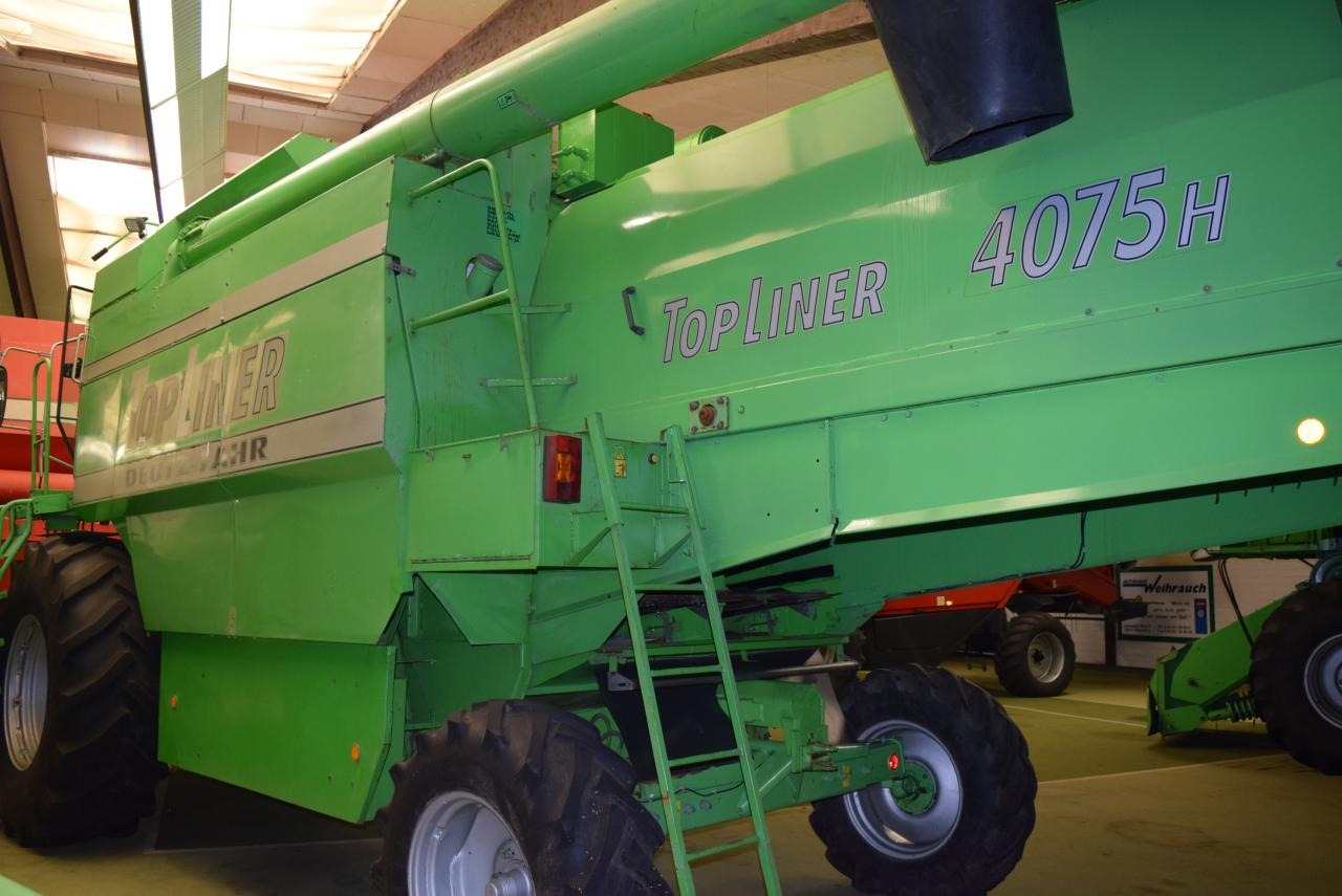Deutz-Fahr 4075 H TopLiner - Combine harvester: picture 5 Deutz-Fahr 4075 H TopLiner - Combine harvester: picture 5
