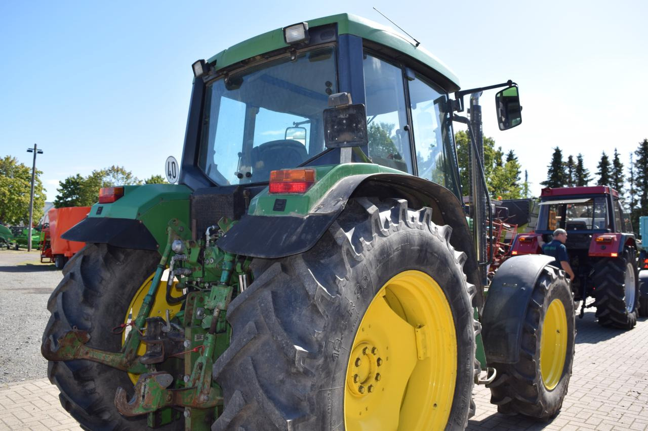 John Deere 6200 - Farm tractor: picture 5 John Deere 6200 - Farm tractor: picture 5