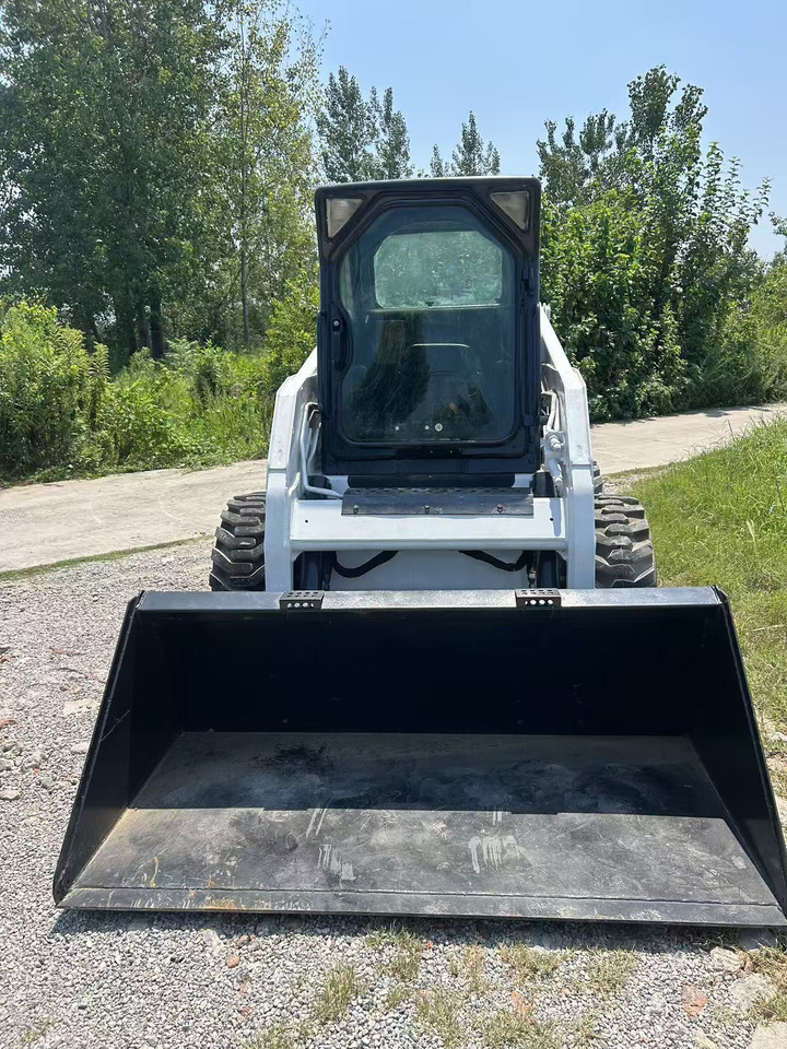 BOBCAT S160 - Skid steer loader: picture 5 BOBCAT S160 - Skid steer loader: picture 5