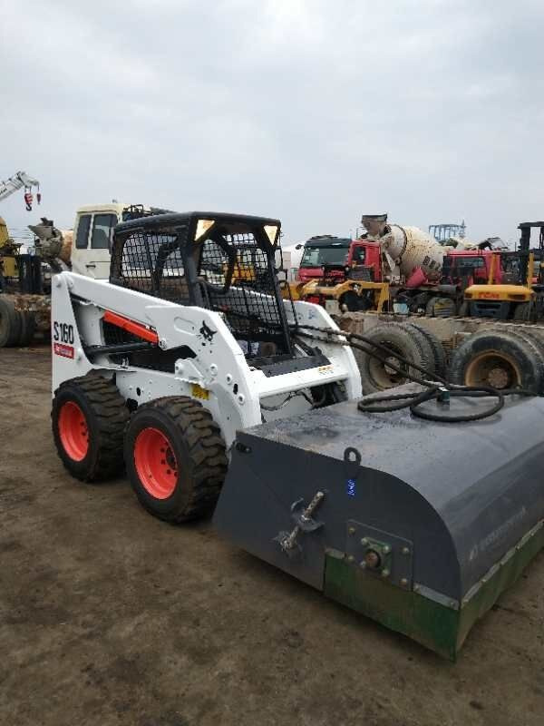 Bobcat S160 - Skid steer loader: picture 4 Bobcat S160 - Skid steer loader: picture 4