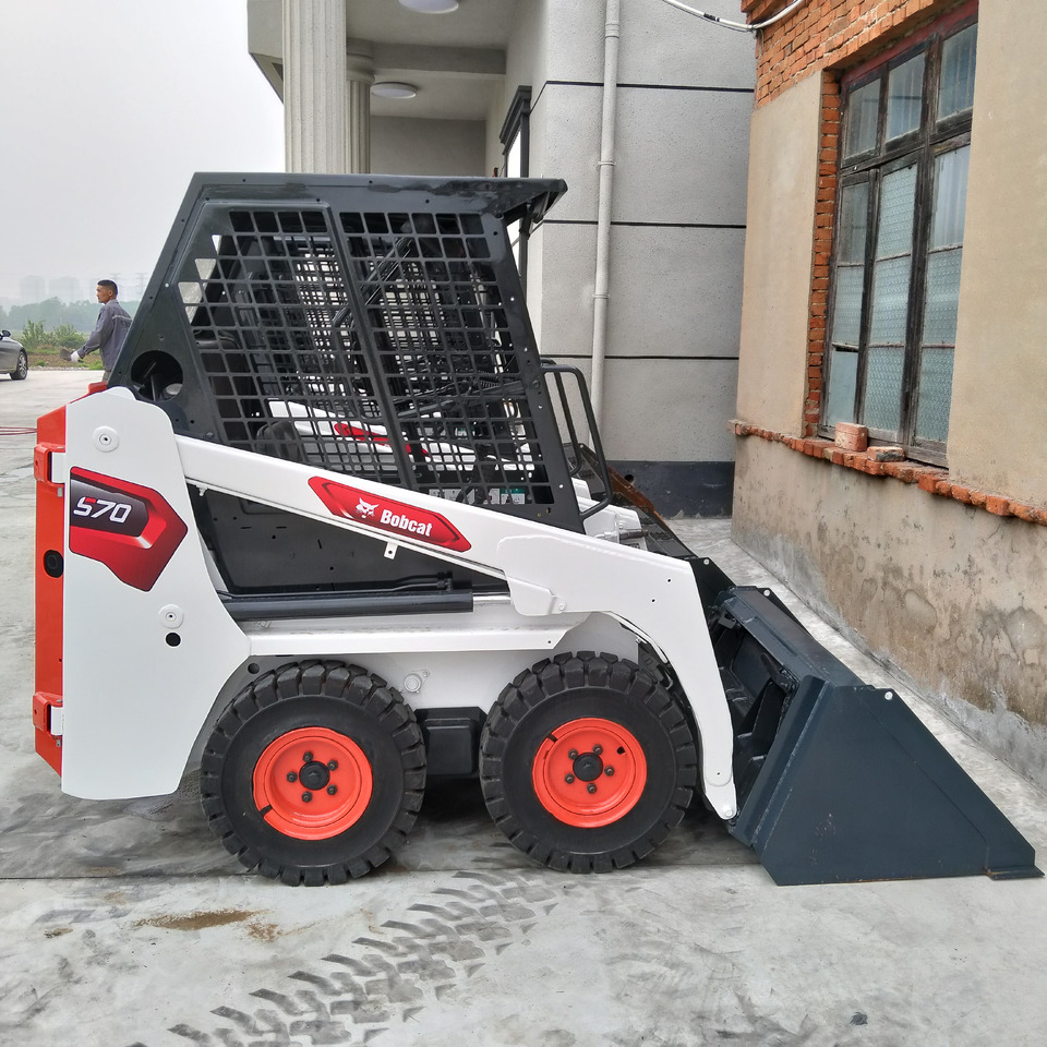 Bobcat S70 - Skid steer loader: picture 1 Bobcat S70 - Skid steer loader: picture 1