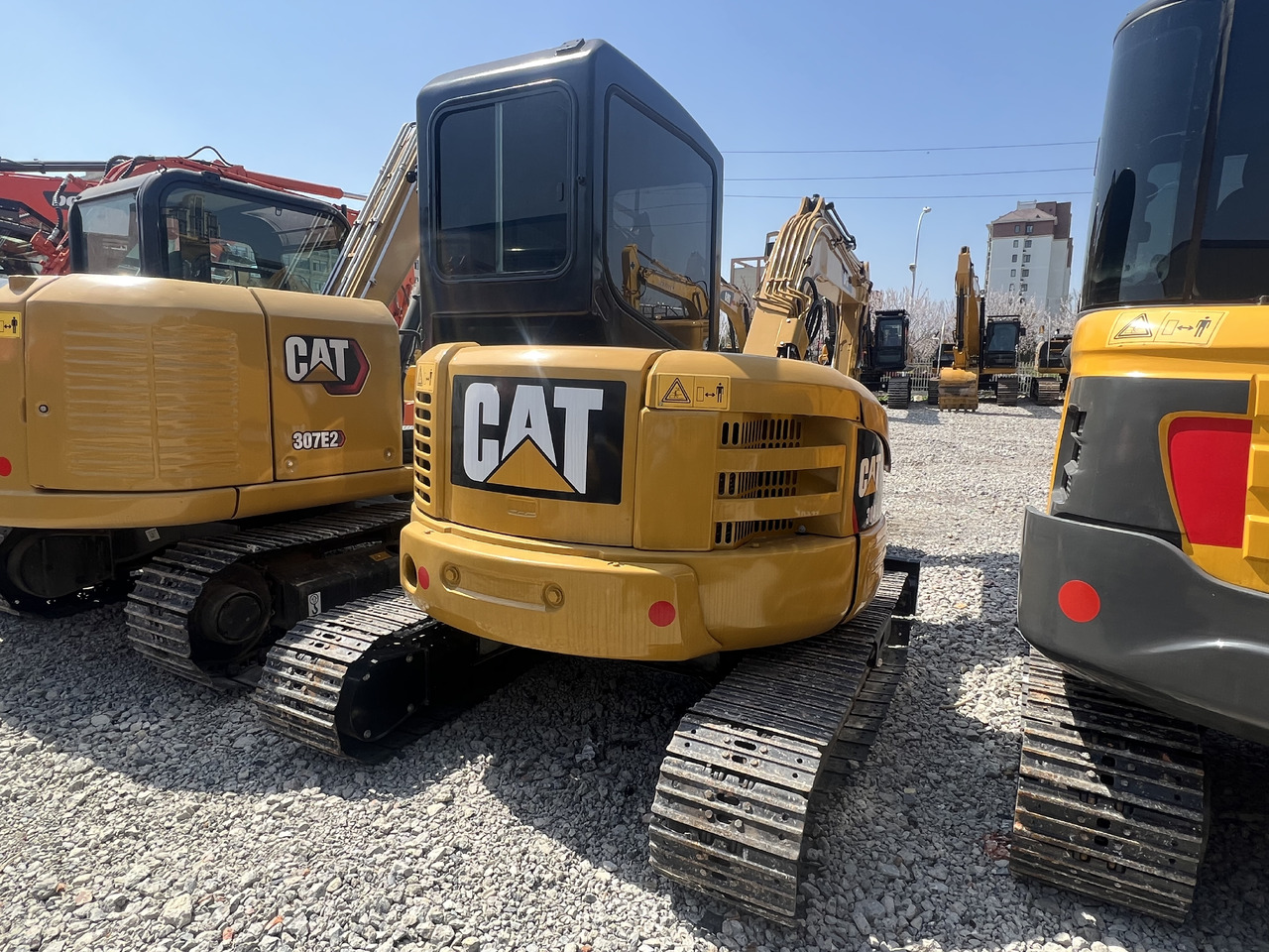 CAT 304C - Mini excavator: picture 2 CAT 304C - Mini excavator: picture 2