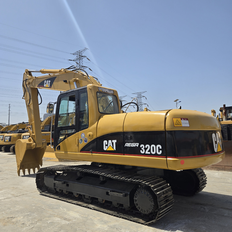 CAT 320C - Crawler excavator: picture 2 CAT 320C - Crawler excavator: picture 2