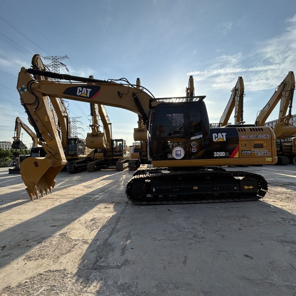CAT 320D - Crawler excavator: picture 1 CAT 320D - Crawler excavator: picture 1