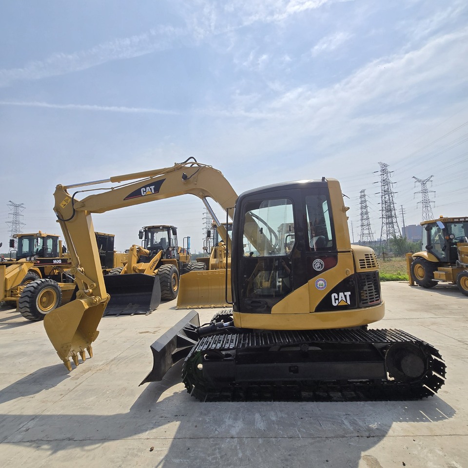 CATERPILLAR 308C CR - Mini excavator: picture 1 CATERPILLAR 308C CR - Mini excavator: picture 1