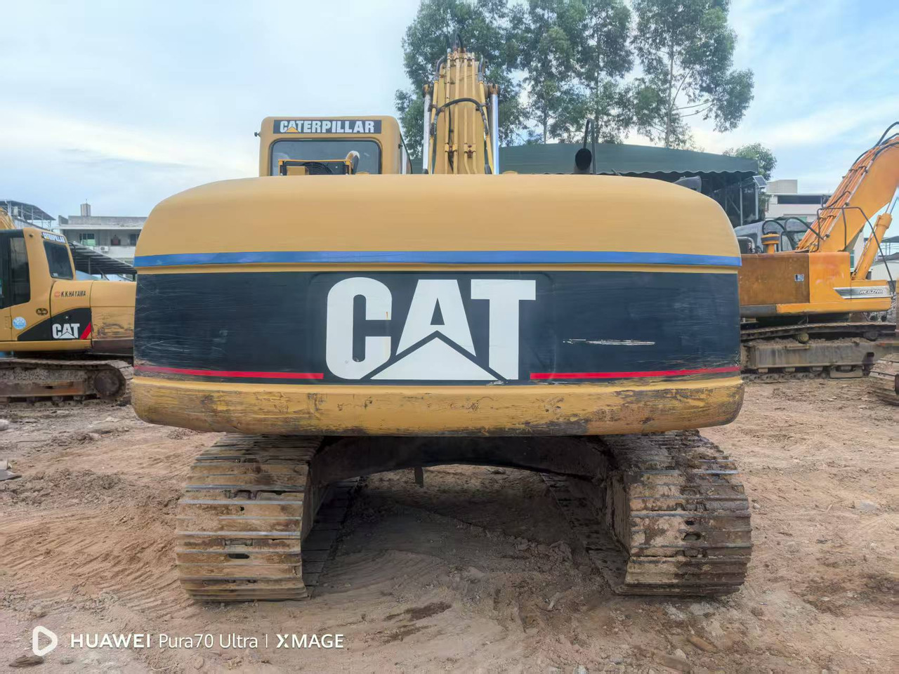 CATERPILLAR 320C - Crawler excavator: picture 2 CATERPILLAR 320C - Crawler excavator: picture 2