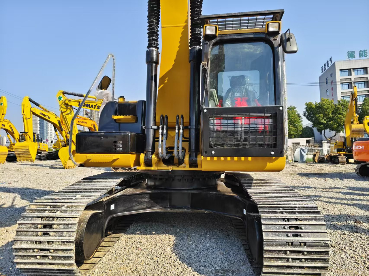 CATERPILLAR 326D2L - Demolition excavator: picture 3 CATERPILLAR 326D2L - Demolition excavator: picture 3